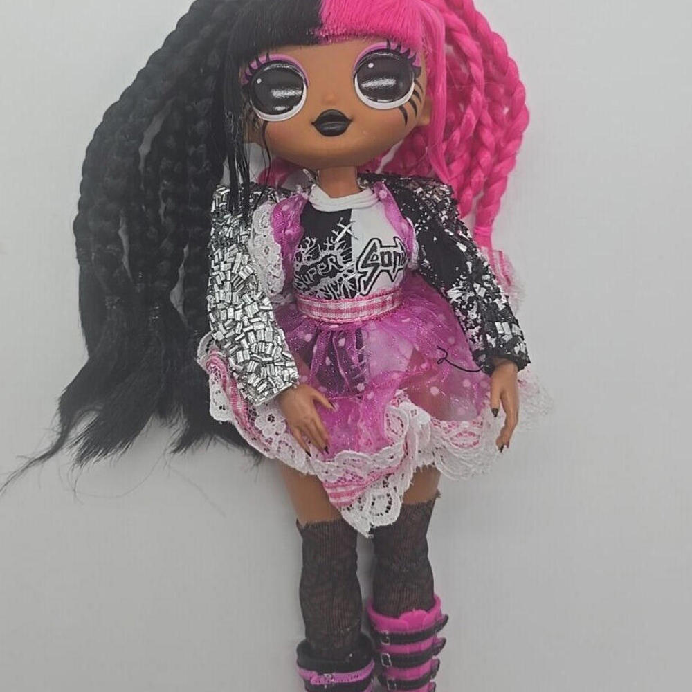 LOL Surprise OMG Remix Rock Metal Chick Fashion Doll